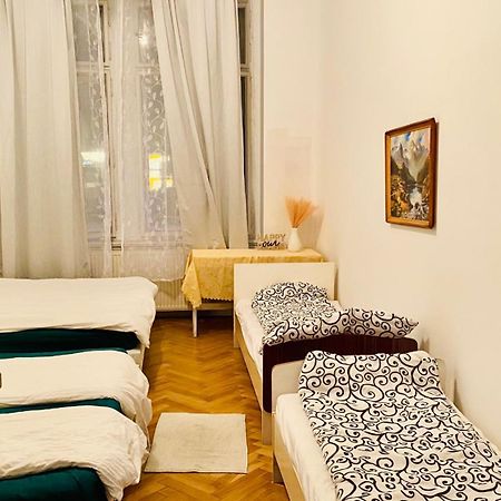 Hotel Apartment In Prague 2 Square Exterior foto