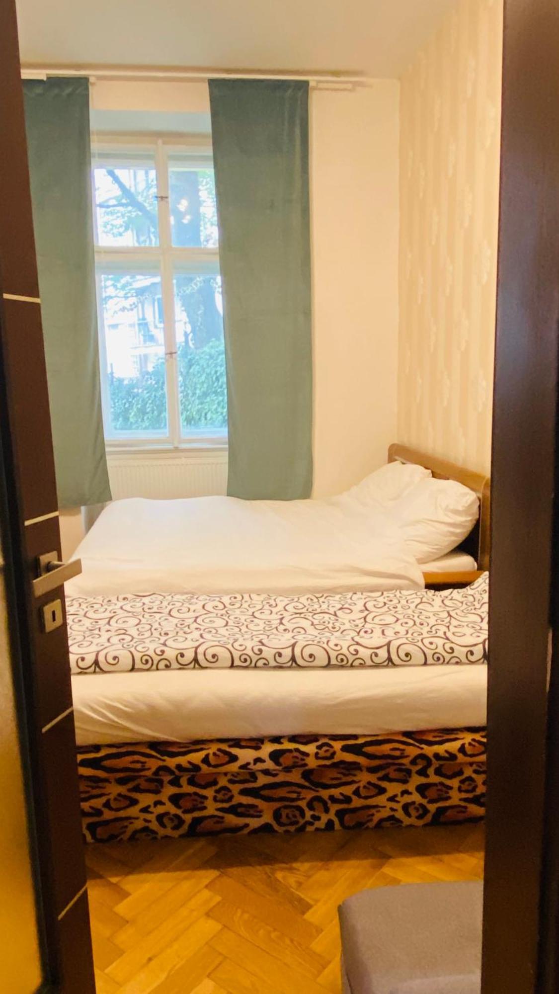 Hotel Apartment In Prague 2 Square Exterior foto